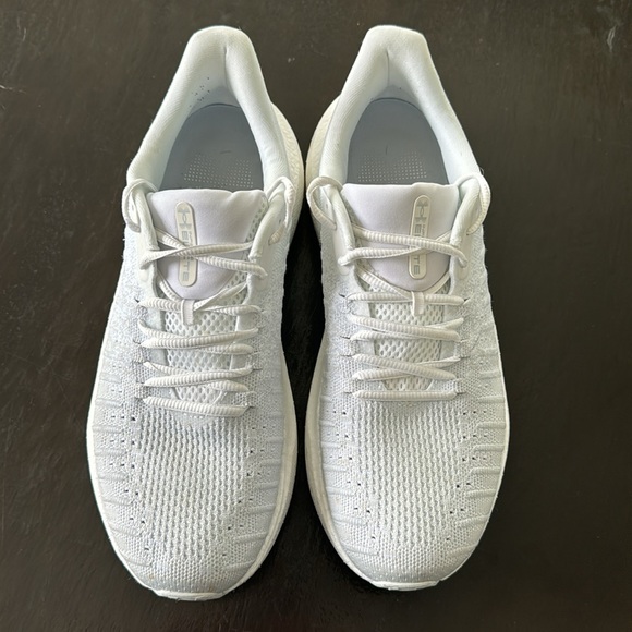 Under Armour UA Infinite Elite - Picture 2 of 6